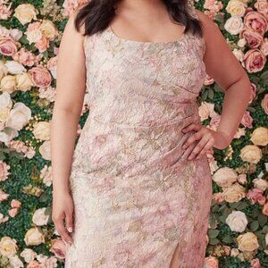 Adrianna Papell Floral Matelassé Dress – Size 20W – NWT